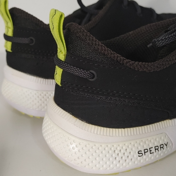 Sperry Shoes - Picture 3 of 11